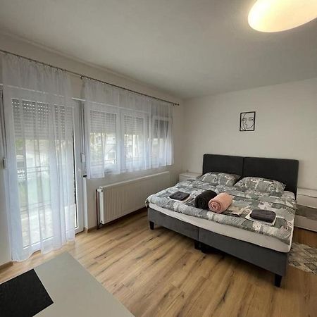 Opg - Zm Apartmani Martinovic Novska Kültér fotó